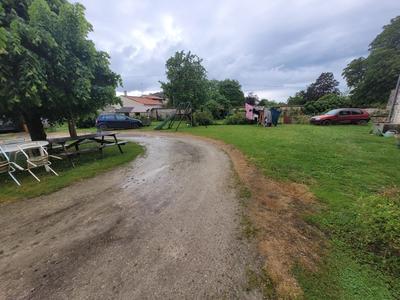 Maison - 182 m² - 6 pièces