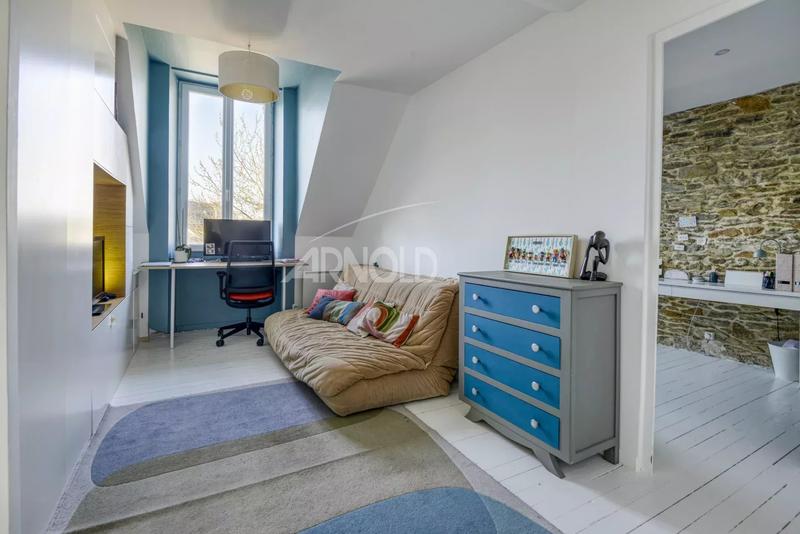 Maison - 148 m² - 7 pièces