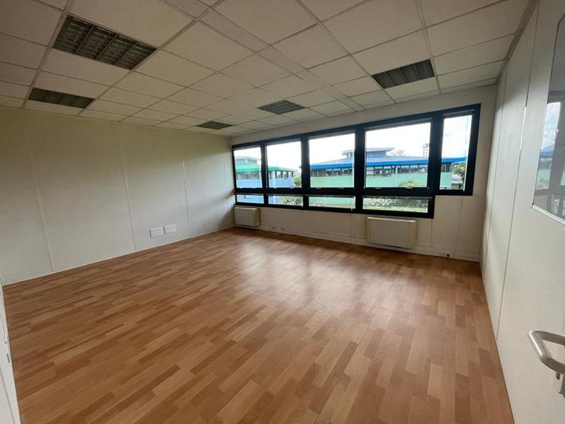 Bureau - 175 m²