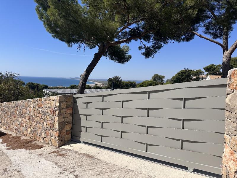 Terrain constructible - 1 020 m²