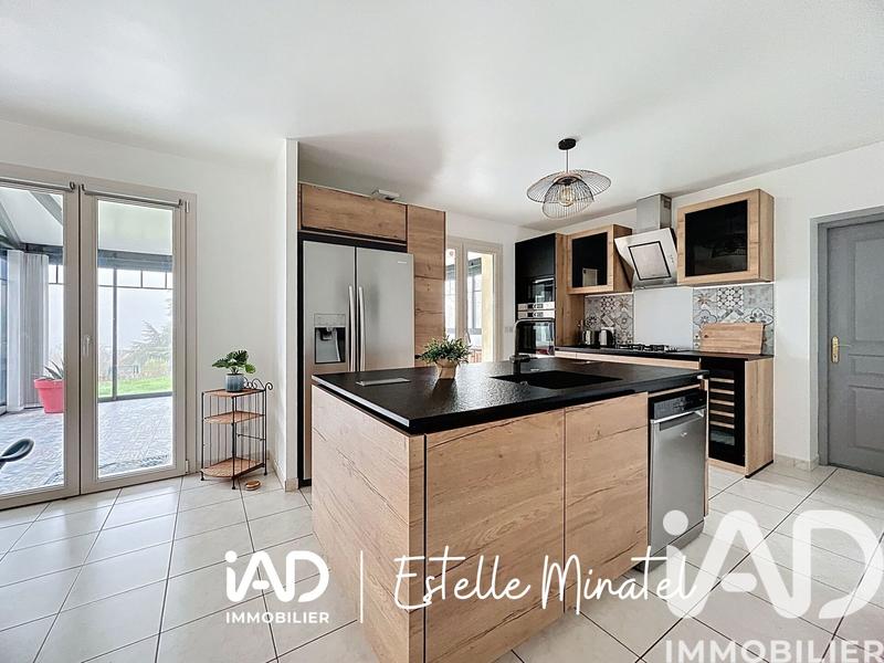 Maison - 169 m² - 7 pièces