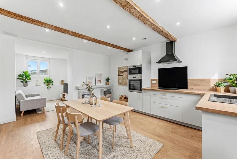 Maison - 75 m² - 4 pièces