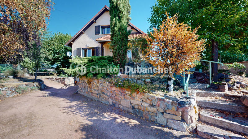 Maison - 121 m² - 5 pièces