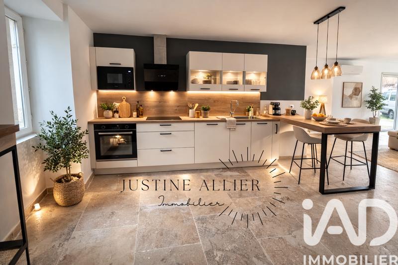 Maison de village - 178 m² - 5 pièces