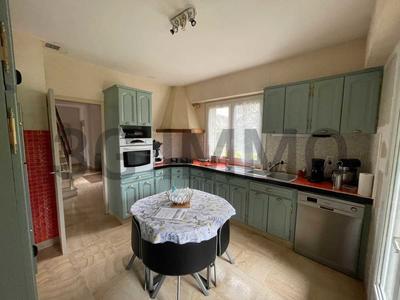 Pavillon - 162 m² - 6 pièces