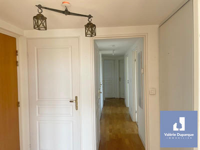 Appartement - 93 m² - 4 pièces