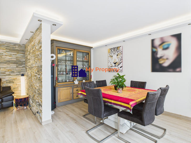 Appartement - 102 m² - 5 pièces