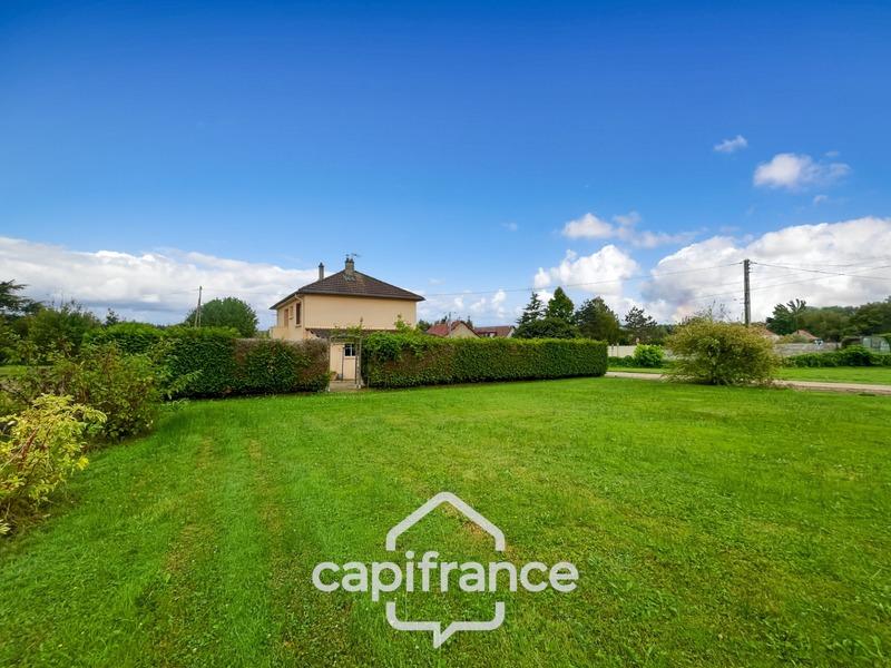 Maison - 98 m² - 6 pièces