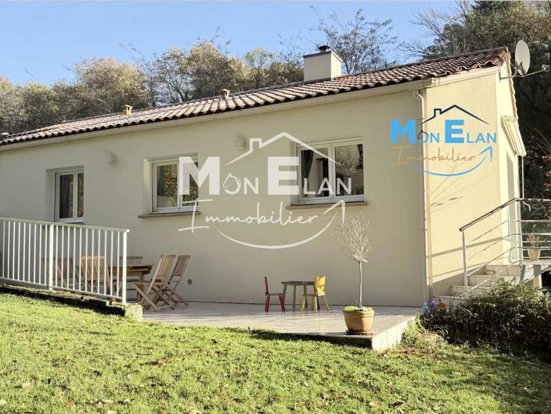 Maison - 98 m² - 5 pièces