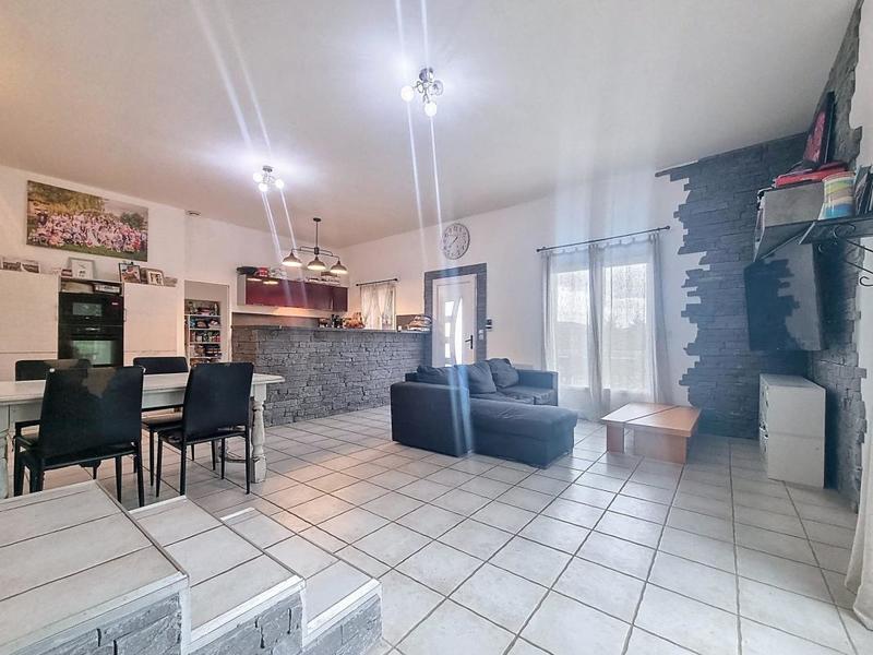 Villa - 106 m² - 5 pièces