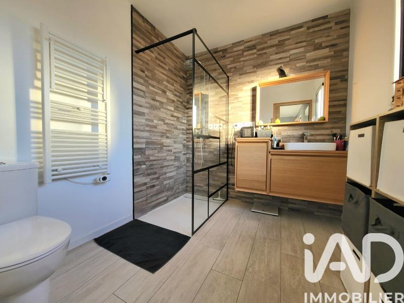 Maison - 97 m² - 4 pièces