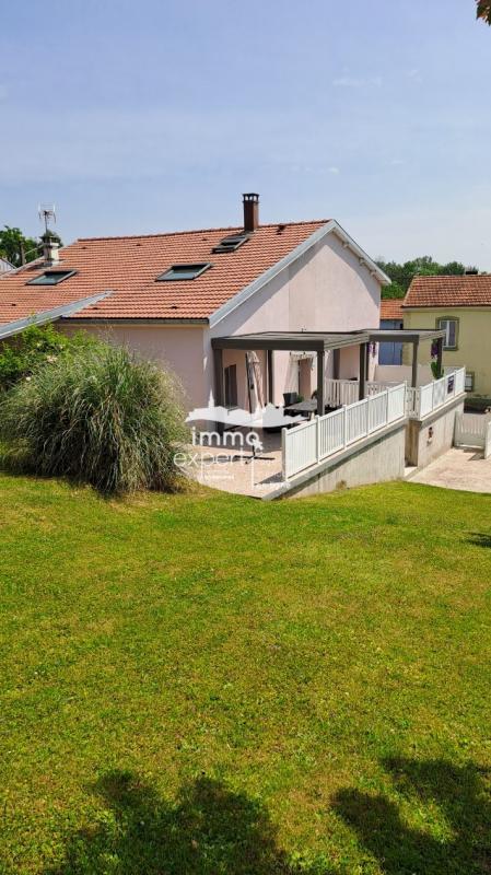 Maison - 128 m² - 7 pièces