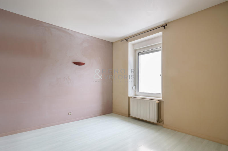 Maison - 161 m² - 8 pièces