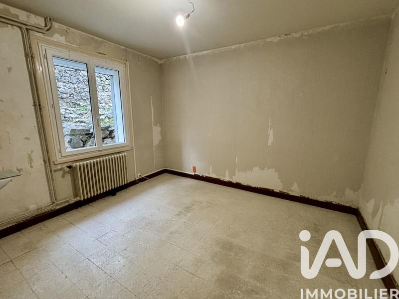 Maison - 205 m² - 8 pièces