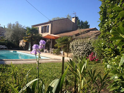 Maison - 198 m² - 7 pièces