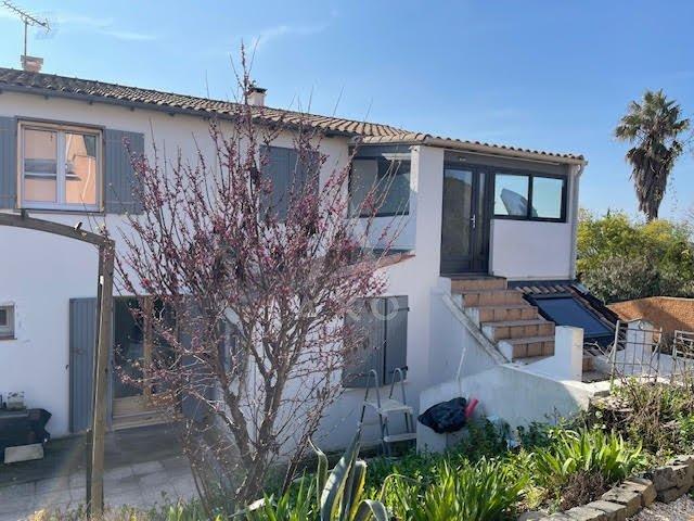 Villa - 157 m² - 7 pièces