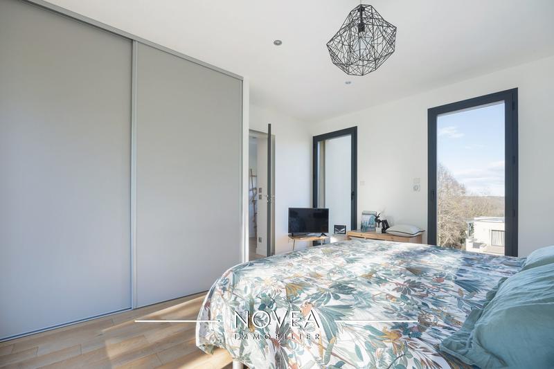 Maison contemporaine - 130 m² - 4 pièces