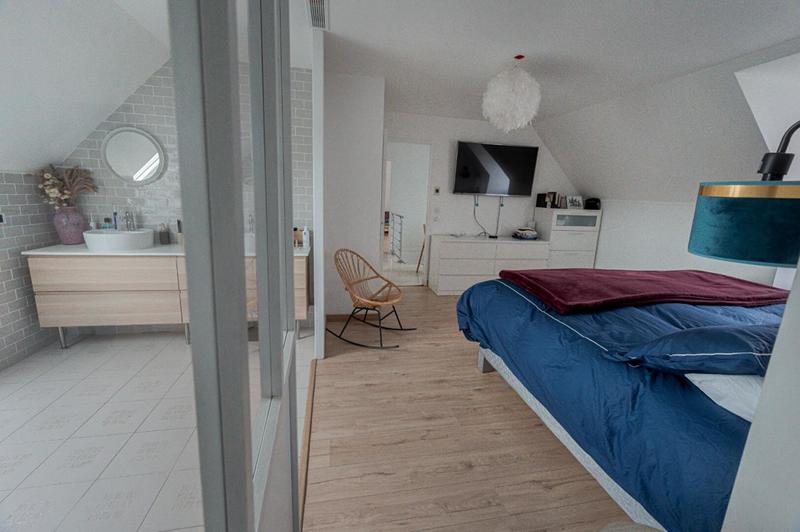 Maison - 300 m² - 10 pièces