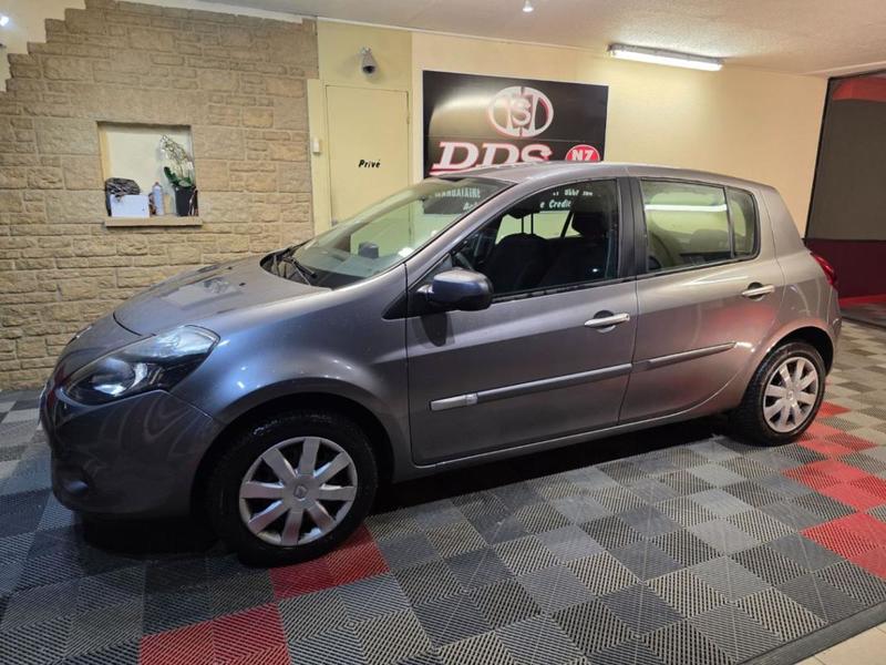 Renault Clio III 1.2 l Gps Regul Clim Distri Neuve
