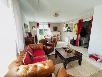 Maison de ville - 84 m² - 5 pièces