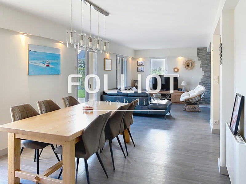 Maison - 155 m² - 6 pièces