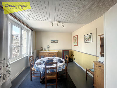 Maison - 88 m² - 6 pièces