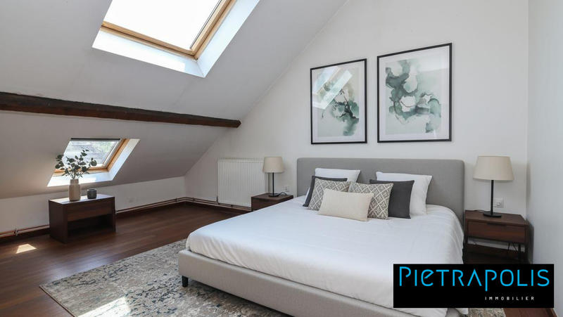 Maison ancienne - 190 m² - 6 pièces