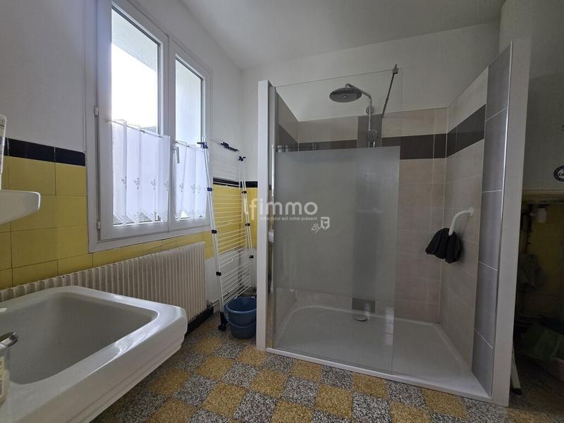 Maison - 120 m² - 4 pièces