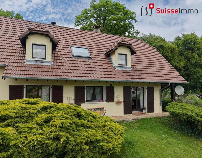 Maison - 190 m² - 8 pièces