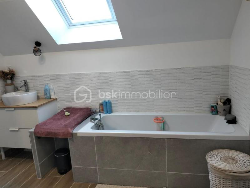 Maison - 135 m² - 6 pièces