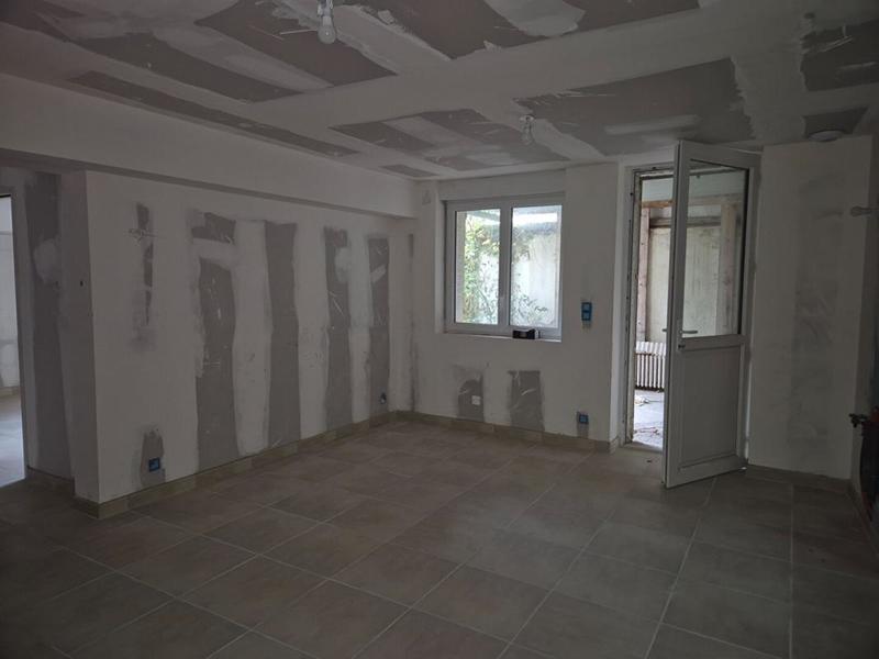 Immeuble - 250 m² - 10 pièces