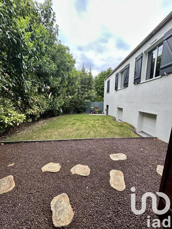 Maison - 95 m² - 6 pièces