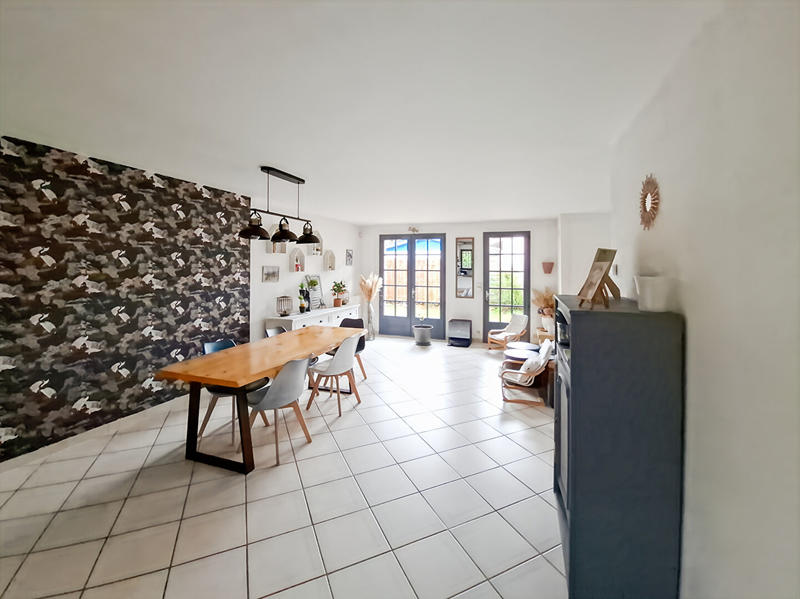 Maison - 148 m² - 6 pièces