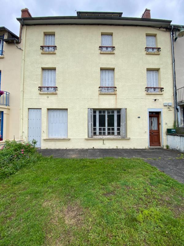 Maison - 300 m² - 15 pièces