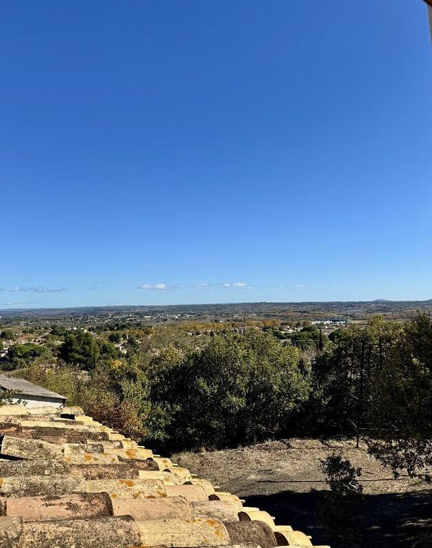 Maison - 260 m² - 5 pièces