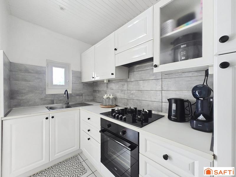 Maison - 193 m² - 10 pièces