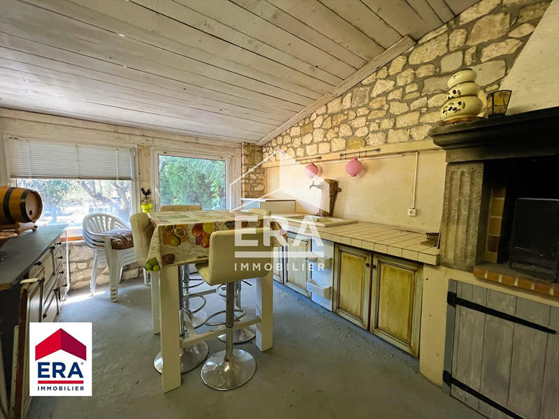 Maison - 355 m² - 10 pièces