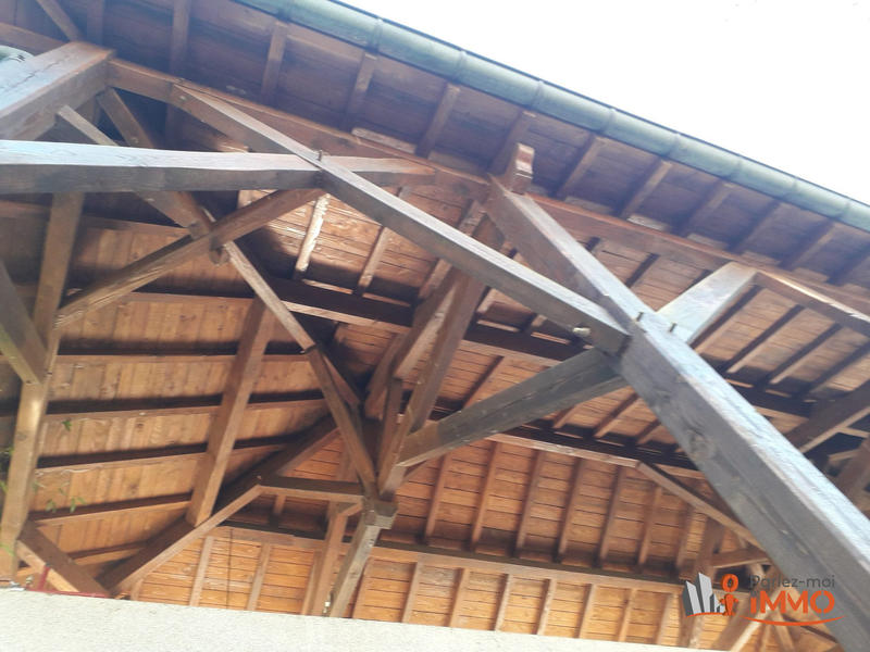 Maison - 300 m² - 8 pièces