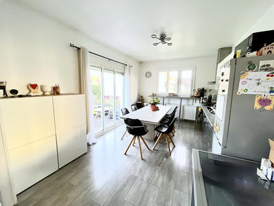 Maison - 125 m² - 7 pièces