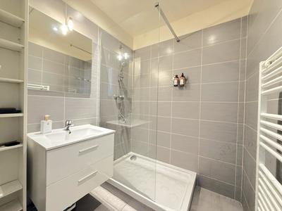 Appartement - 43 m² - 3 pièces