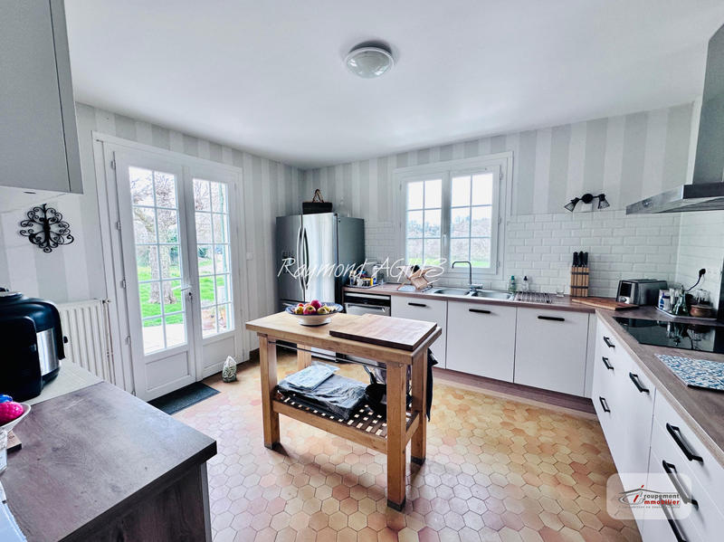 Maison - 130 m² - 5 pièces