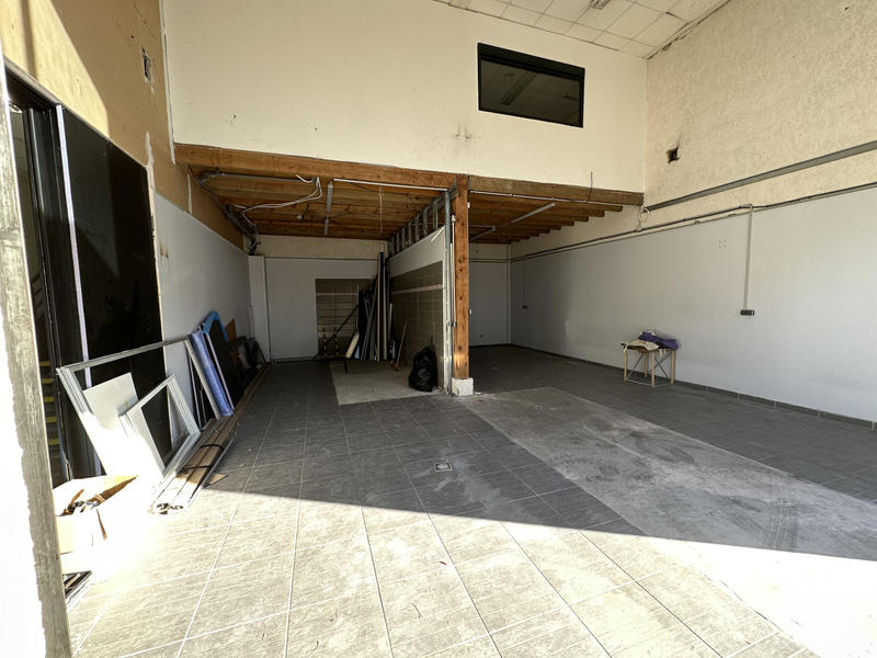 Local commercial - 560 m²