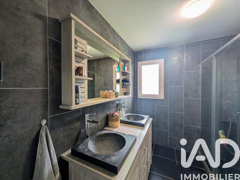 Maison - 87 m² - 4 pièces