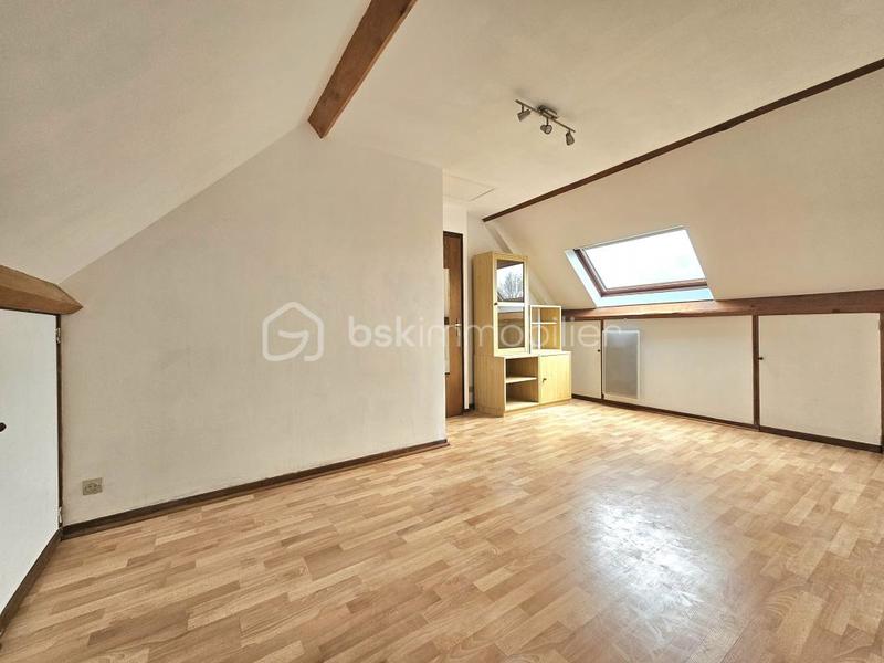 Maison traditionnelle - 113 m² - 6 pièces