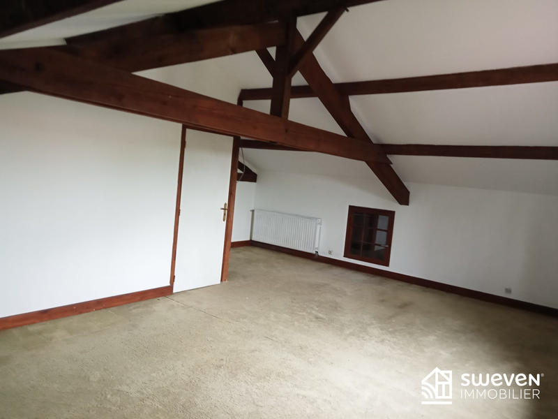 Maison - 323 m² - 7 pièces