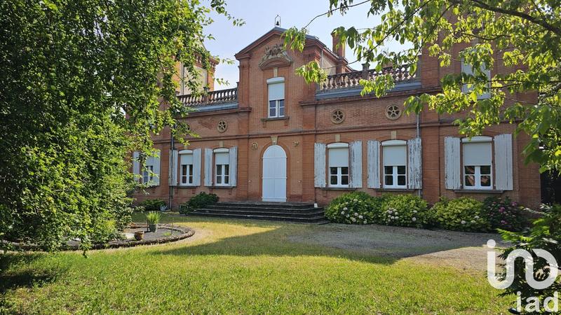 Château - 577 m² - 8 pièces