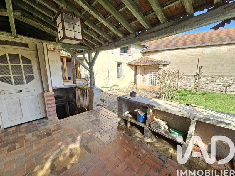 Maison de village - 97 m² - 5 pièces