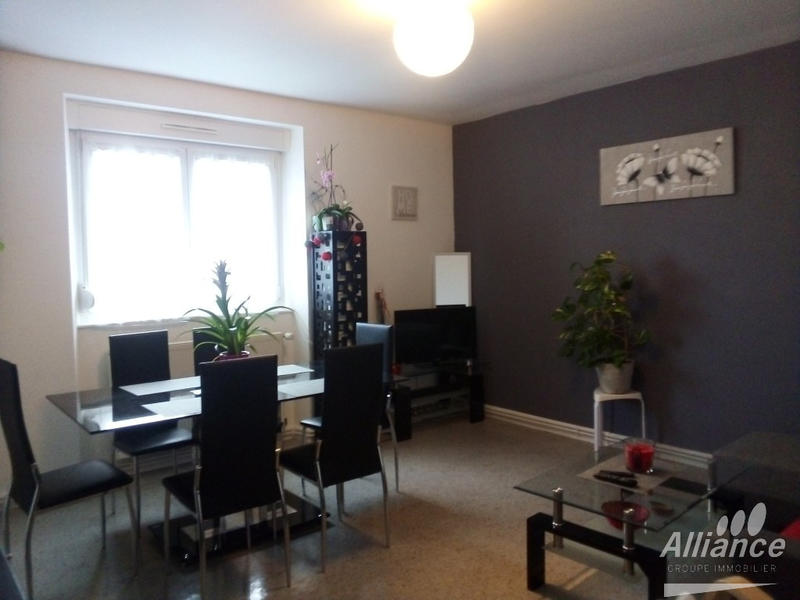 Appartement - 77 m² - 4 pièces