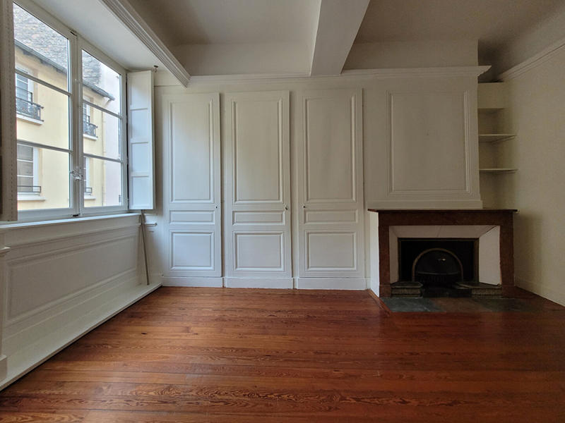 Appartement - 90 m² - 4 pièces