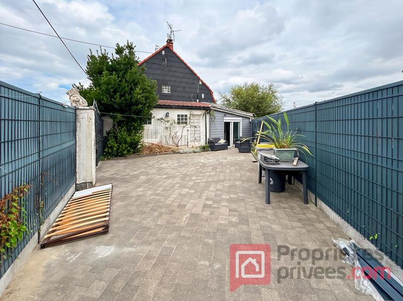 Maison - 105 m² - 4 pièces